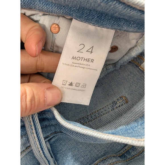 MOTHER The Insider Crop Step Fray Jeans Light Wash minimalist Women's 24 - Picture 9 of 10